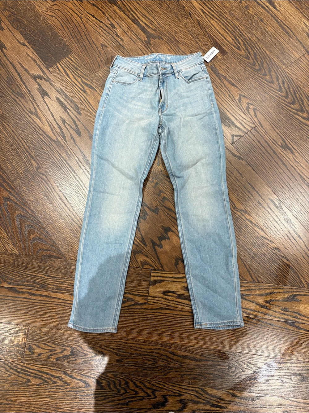 Old Navy Light Blue Skinny Jeans